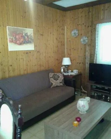 House Near Spasmata Beach 컨트리하우스 *
